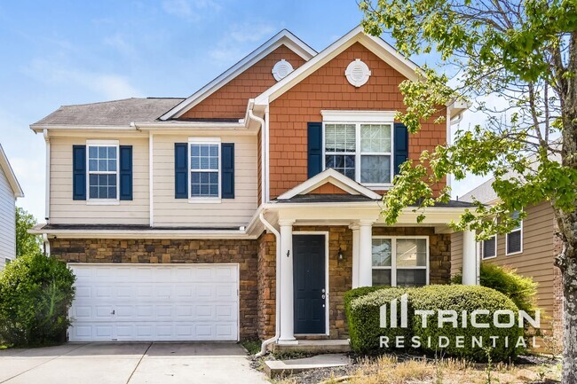 Building Photo - 383 Roseglen Dr NW