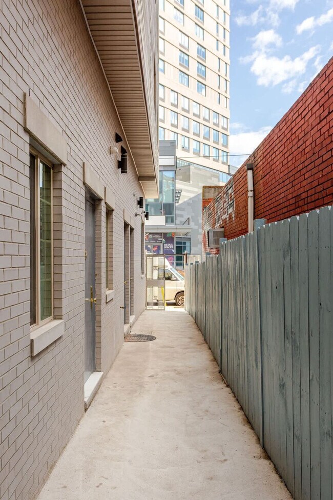Building Photo - 1384 Ridge Ave