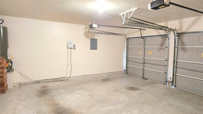 Building Photo - 5214 Jericho Ct