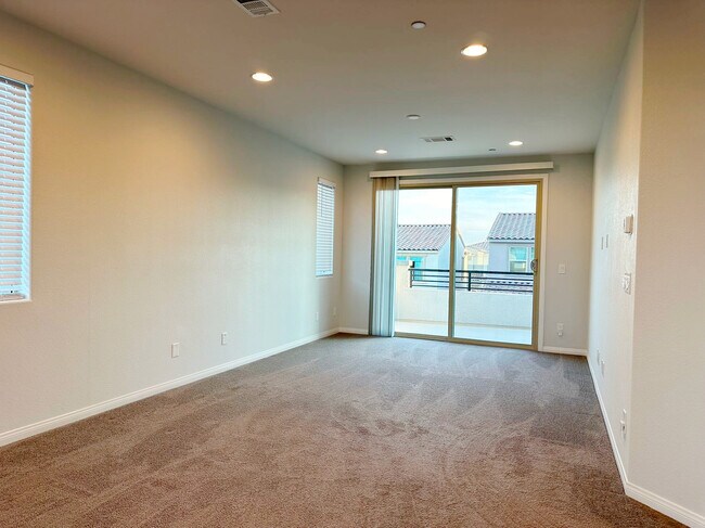 Building Photo - 11585 Salt Creek Ave