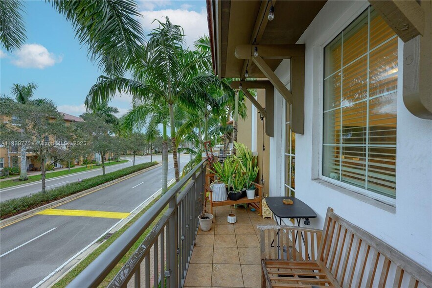 Building Photo - 1030 SW 147th Ave
