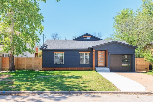 Primary Photo - 1007 Payne Ave