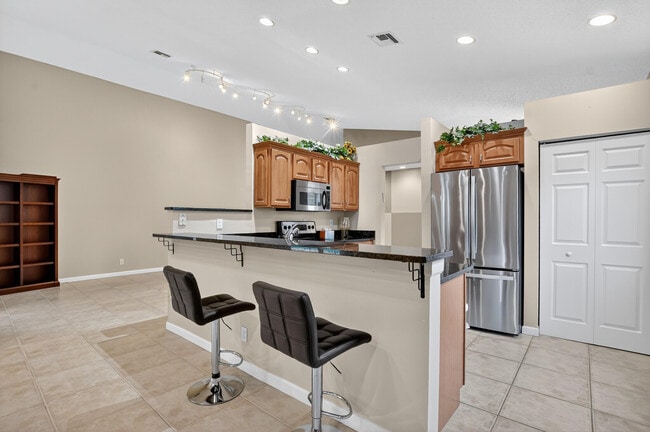 Building Photo - 3511 NW 4th Ave