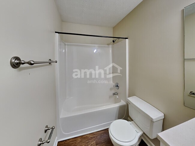 Building Photo - 3094 Perch Overlook SW