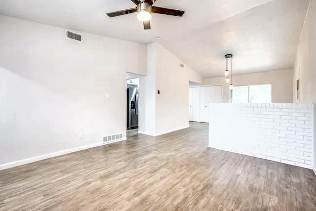 Building Photo - 203 S Forest Crest Dr