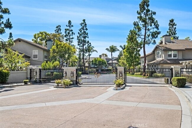 Building Photo - 54 Cameray Heights