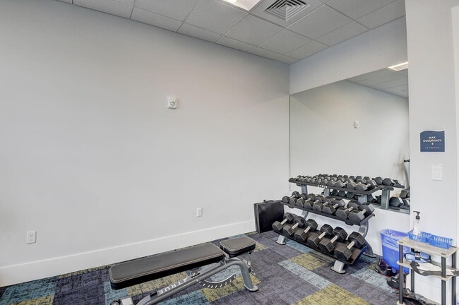 Building Photo - 6525 S Oriole Blvd