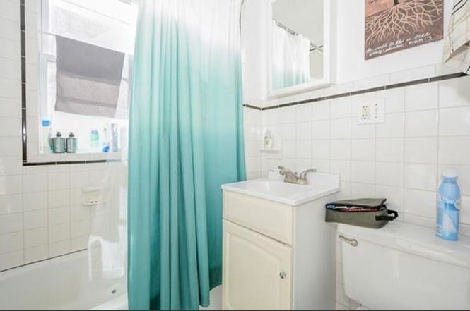 bath1 - 16 Falkland St