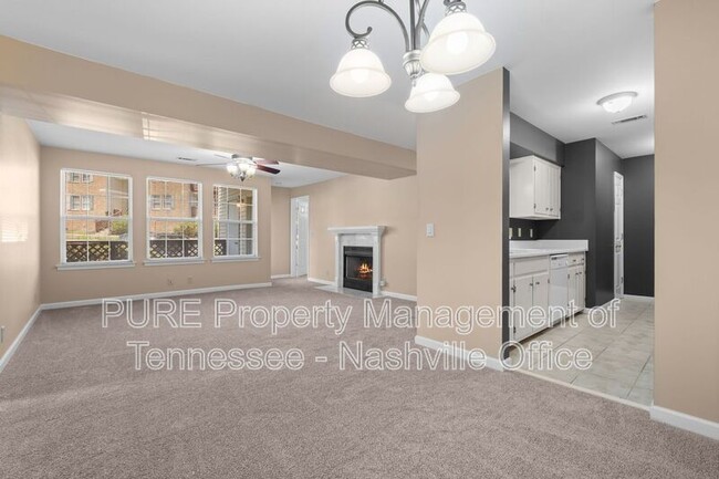 Building Photo - 146 N Timber Dr