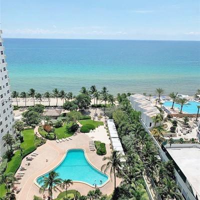 Building Photo - 3001 S Ocean Dr