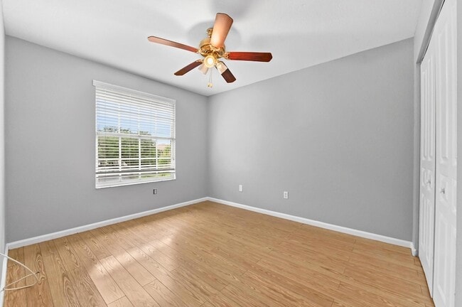 Building Photo - 5049 Starblaze Dr