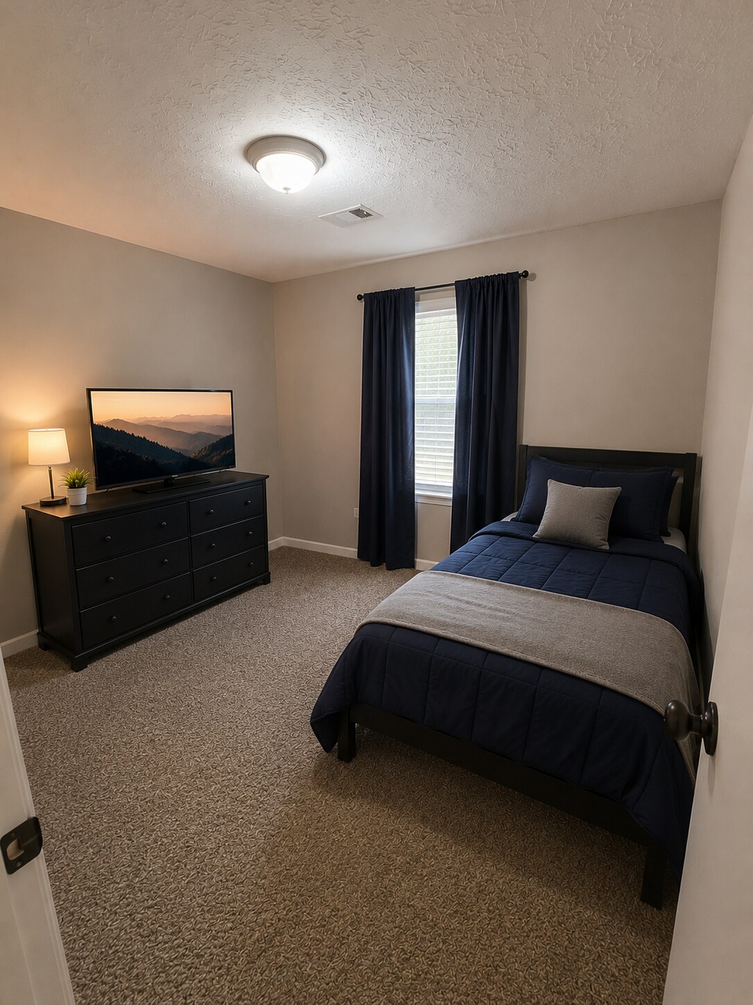 Building Photo - 2915 Eagle Pointe Dr