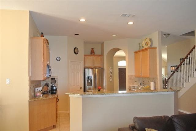 Building Photo - 6424 Skyline Dr