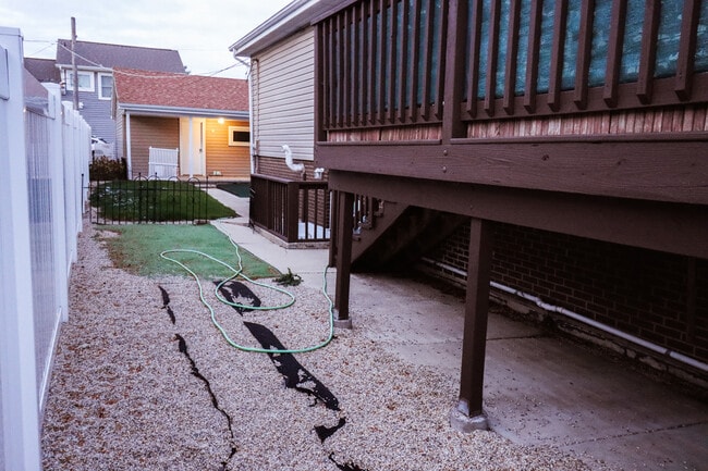 Building Photo - 500 Westwood Ave