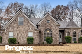 Building Photo - 5249 Millers Glen Ln