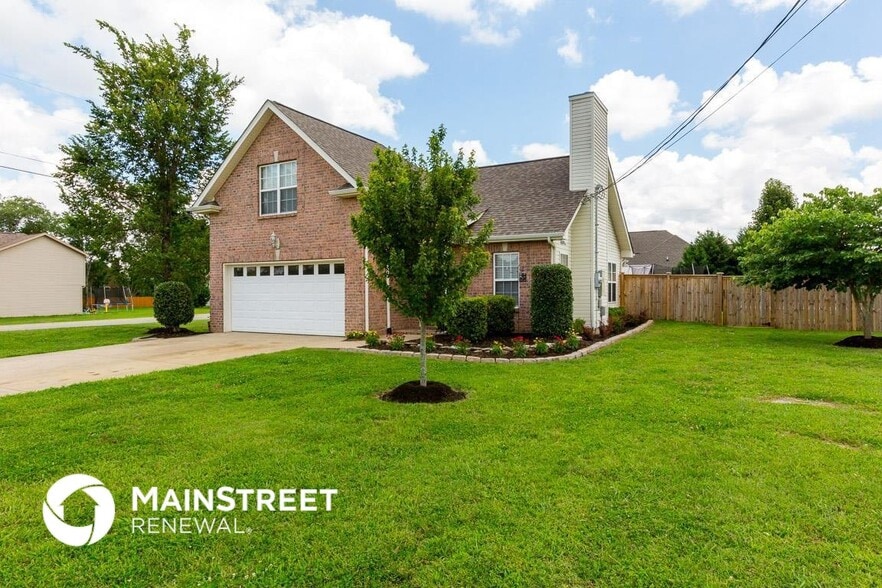 Building Photo - 1339 Lone Oak Rd