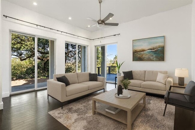 Building Photo - 1303 Azie Morton Rd