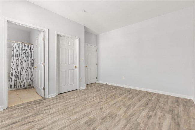 Building Photo - 4200 Mozart Brigade Ln
