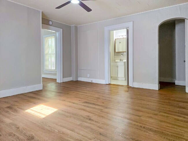 Building Photo - A Fresh Start — Newly Remodeled Studio Apartment