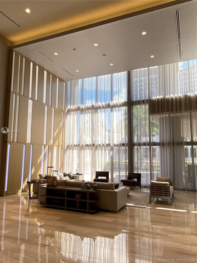 Building Photo - 5300 Paseo Blvd
