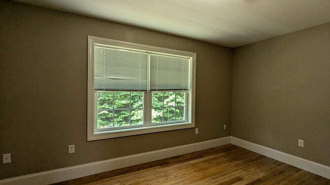 Building Photo - 69 Breckenridge Way