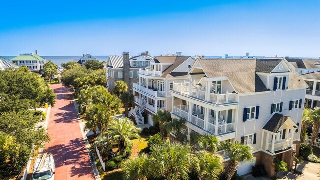 Building Photo - 221 Ocean Park Loop