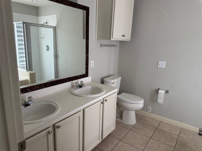 Building Photo - 20234 Cypresswood Glen