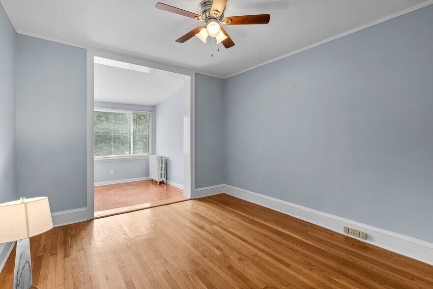 Building Photo - 1711 37th St NW