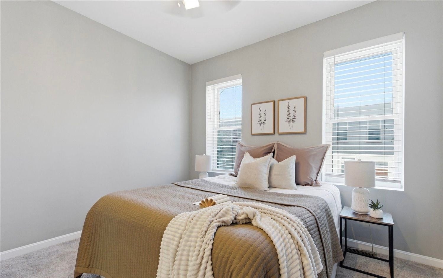 Master bedroom - 415 N Glover St