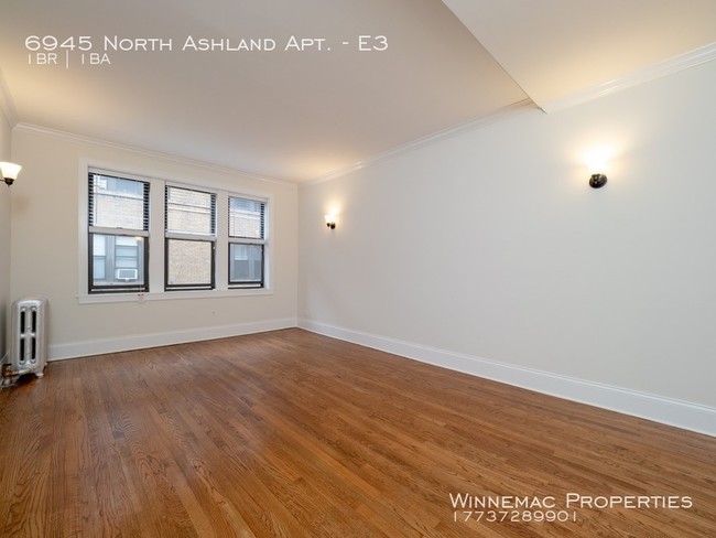 Primary Photo - 6945 N Ashland Ave