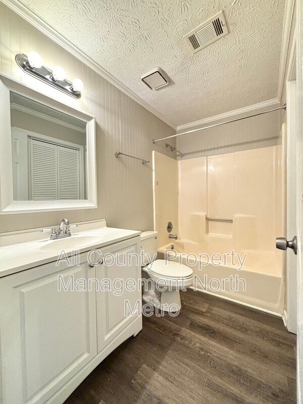 Building Photo - 36 Hartley Woods Dr