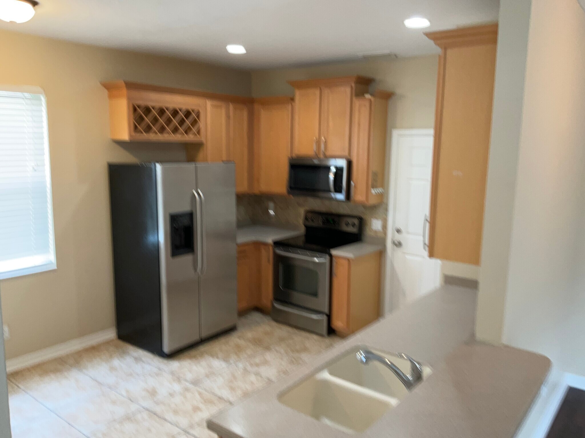 Building Photo - 15031 Skip Jack Loop