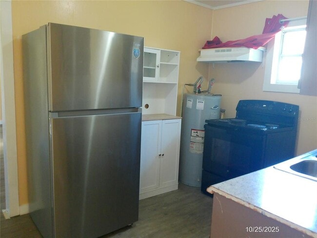 Building Photo - 1235 Laurel St