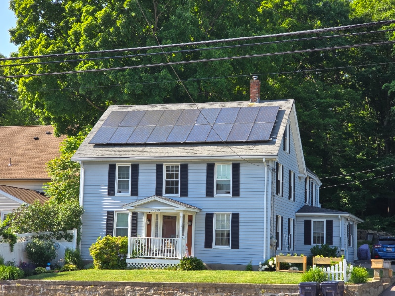 Building Photo - 79 School St