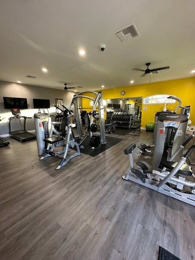 Building Photo - 8997 Southern Charm Cir