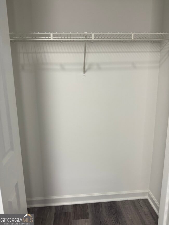 Building Photo - 135 Plantation Blvd