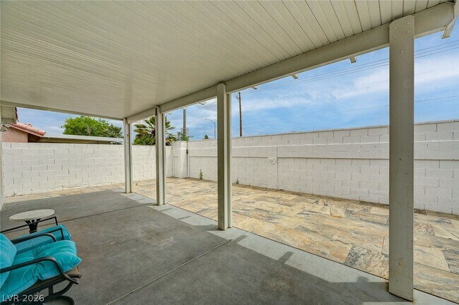 Building Photo - 8127 Chambersberg St