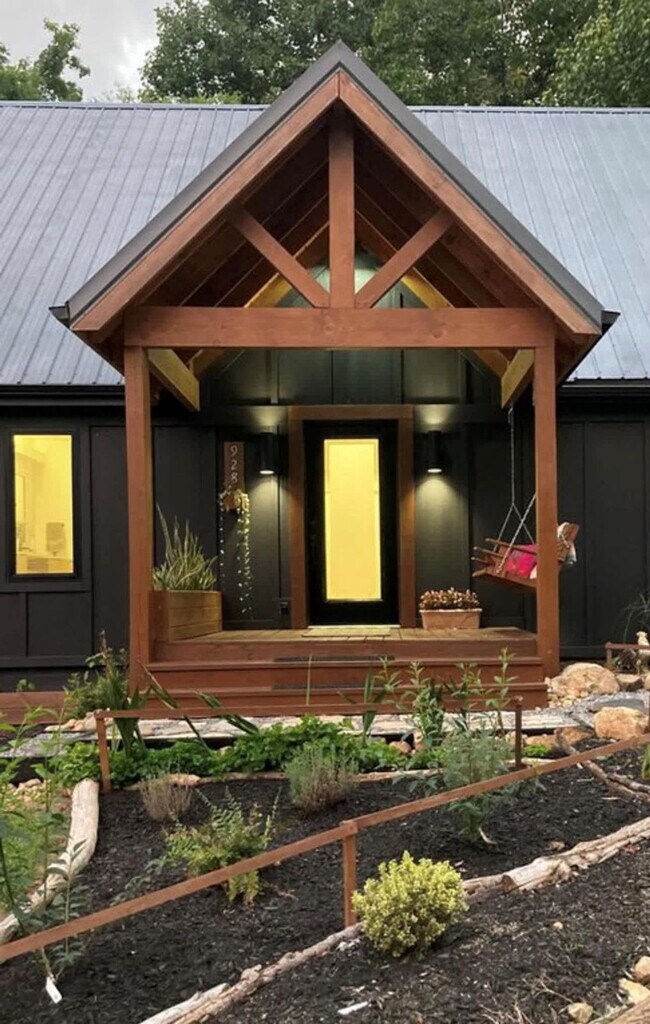 Building Photo - 928 Ditney Way