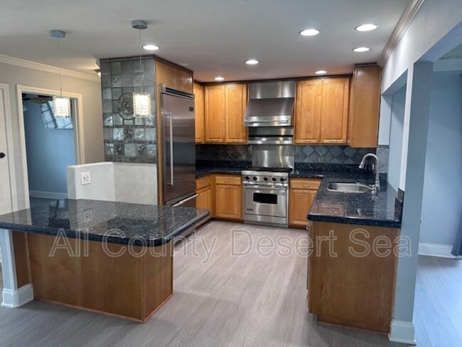 Building Photo - 17911 Caledonia Cir