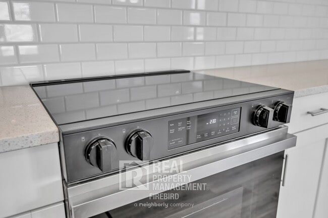 Building Photo - 17939 W Calle Lejos