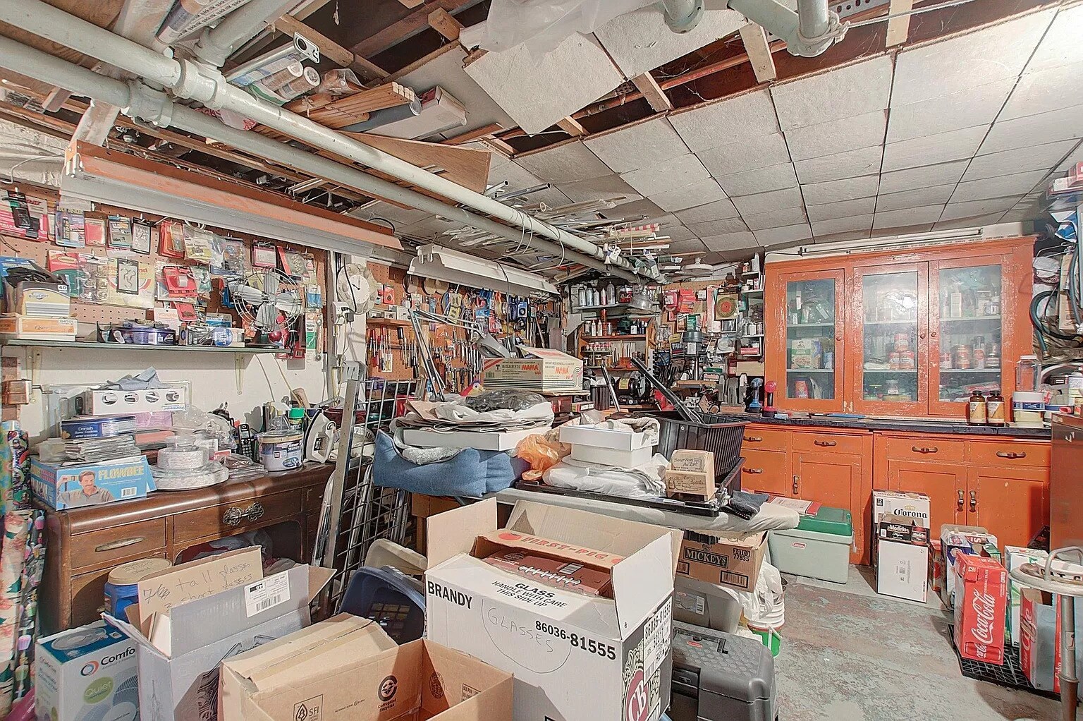 Building Photo - 1267 Hewitt Ave