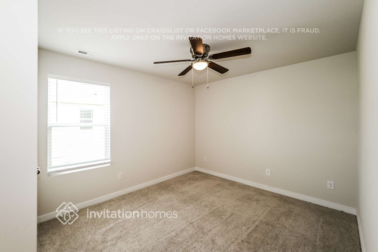 Building Photo - 814 Olde England Dr