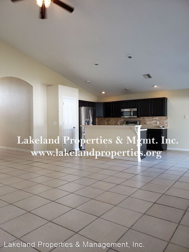 Building Photo - 4 br, 3 bath House - 2567 Boots Rd.