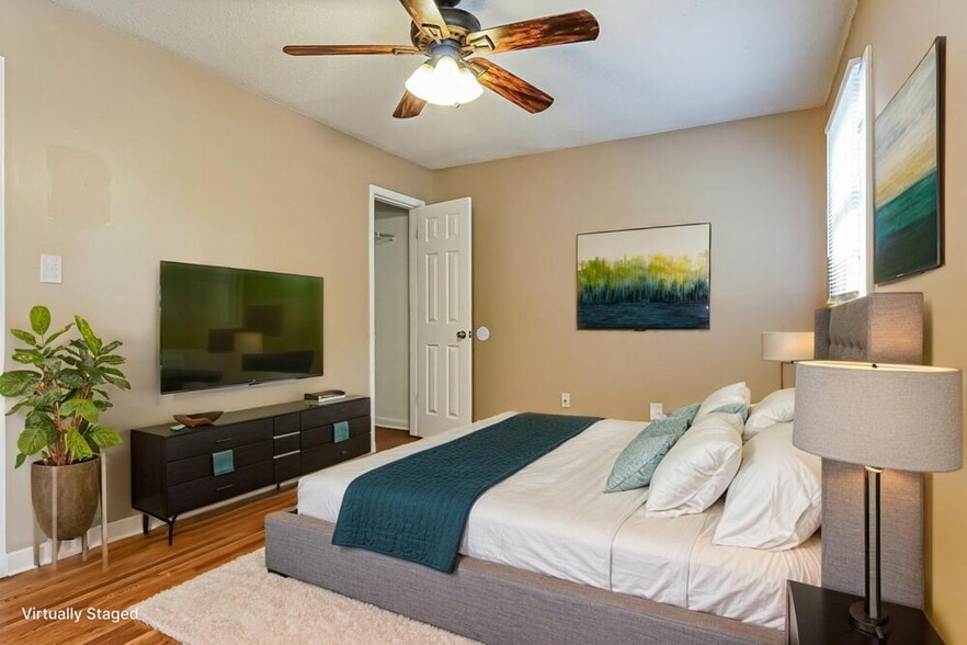 Building Photo - 1505 Bobolink Ln NE