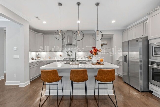 Building Photo - 504 Flip Trail