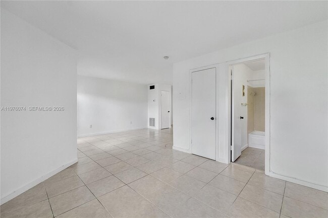 Building Photo - 4221 W McNab Rd