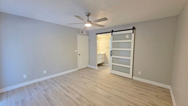 Building Photo - BRAND NEW RENOVATION La Tierra 2 Bedroom 2 Bathroom Condo