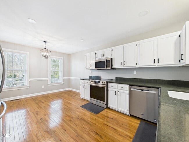 Building Photo - 103 Heatherwood Dr