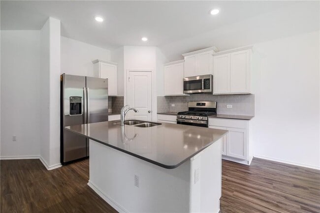 Building Photo - 10724 Steinbeck Dr