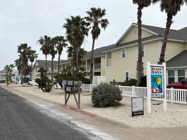 Building Photo - BEACH HAVEN TOWNHOMES, UNIT 503